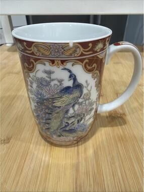 Imari Peacock Coffee/Tea Mug, Porcelain, Vintage  -  4.25" x 3" Burgundy *